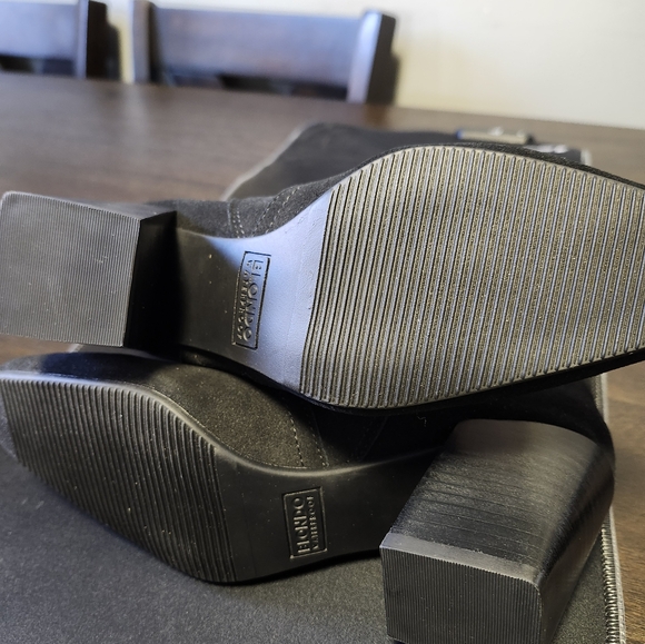 Blondo Waterproof Boots - Picture 3 of 3